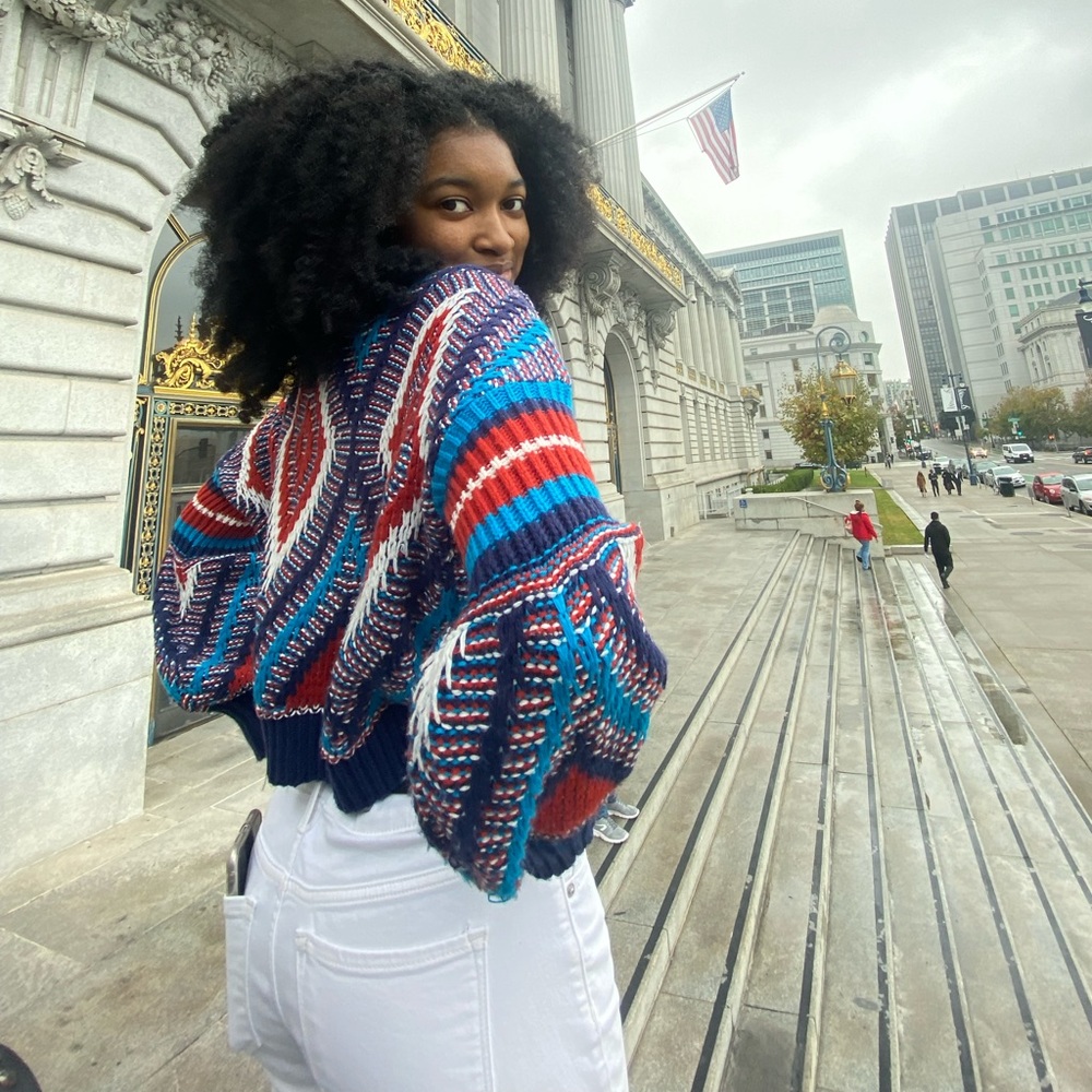 KNITTED SWEATER